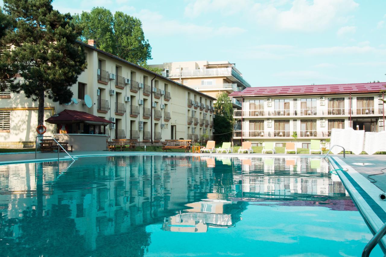 Hotel Q 3*